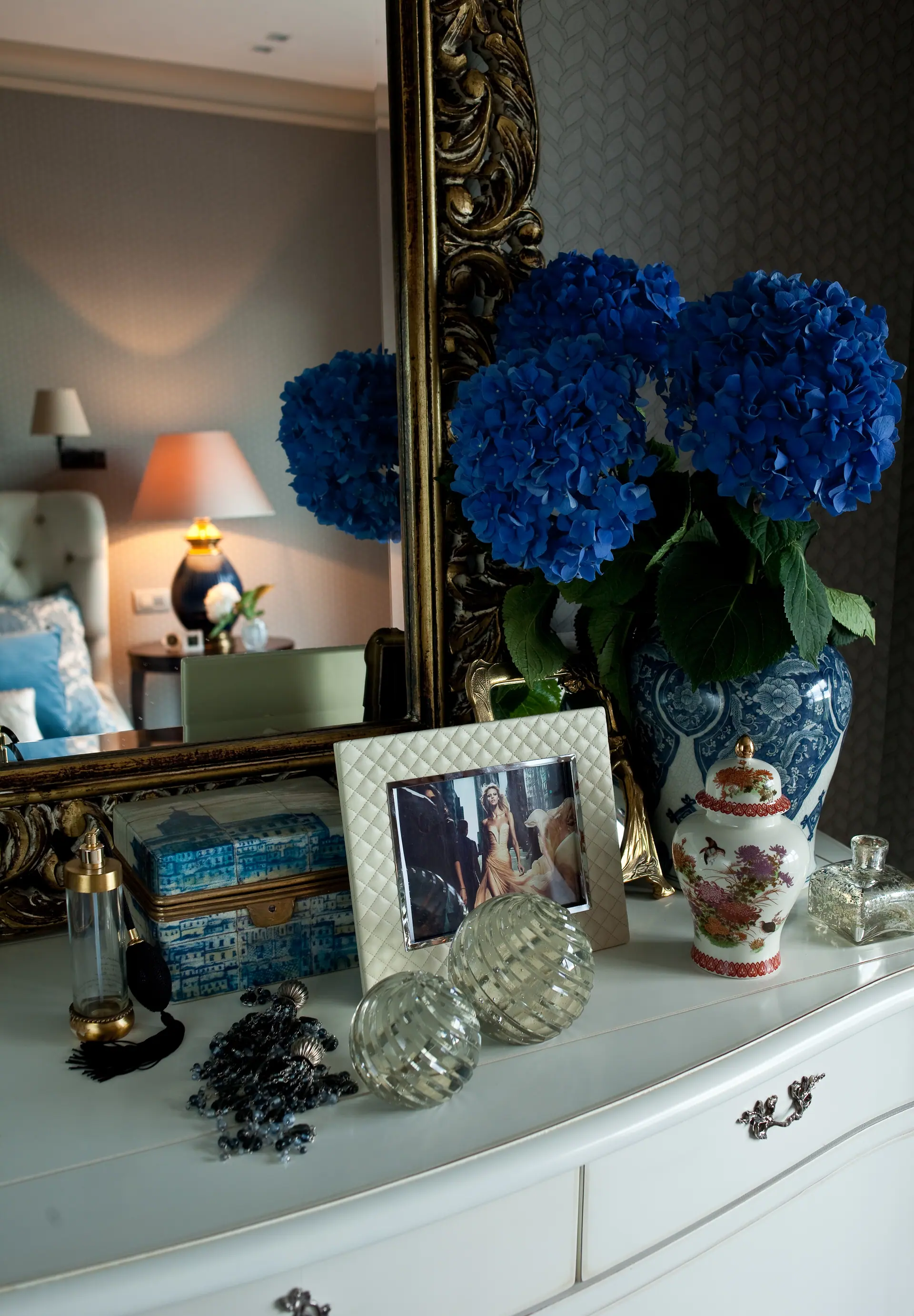Grafskie Ponds residence interior