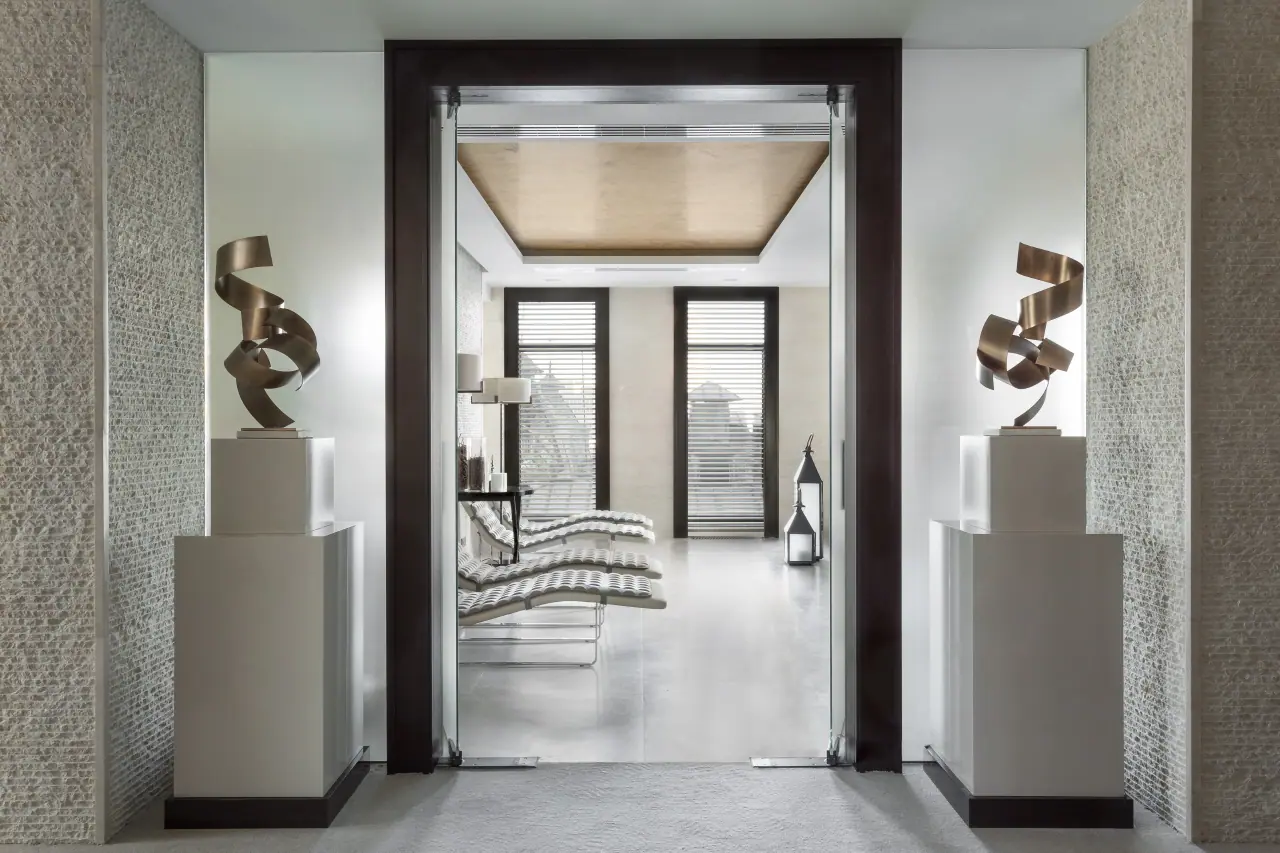 Cascade residence interior