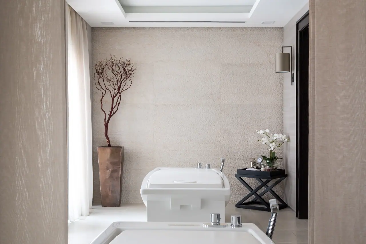 Cascade residence interior